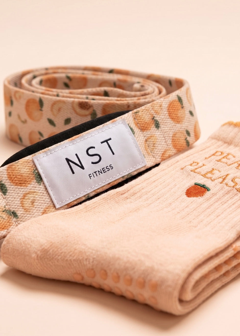 Peach Perfect Bundle - Peachy Zughilfen & Peach Please Grippy Socks