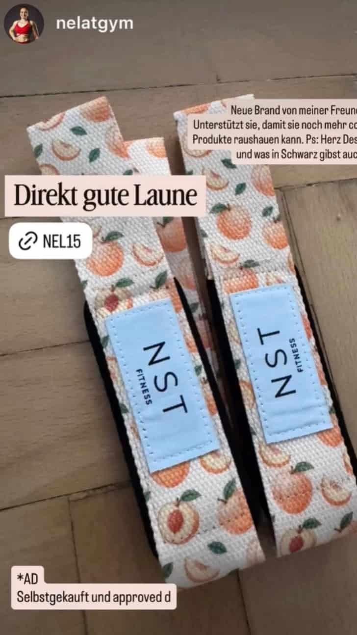 NST Fitness Zughilfen mit fruchtigem Pfirsich-Design und grünem Blättermuster für stylisches Krafttraining im Gym.