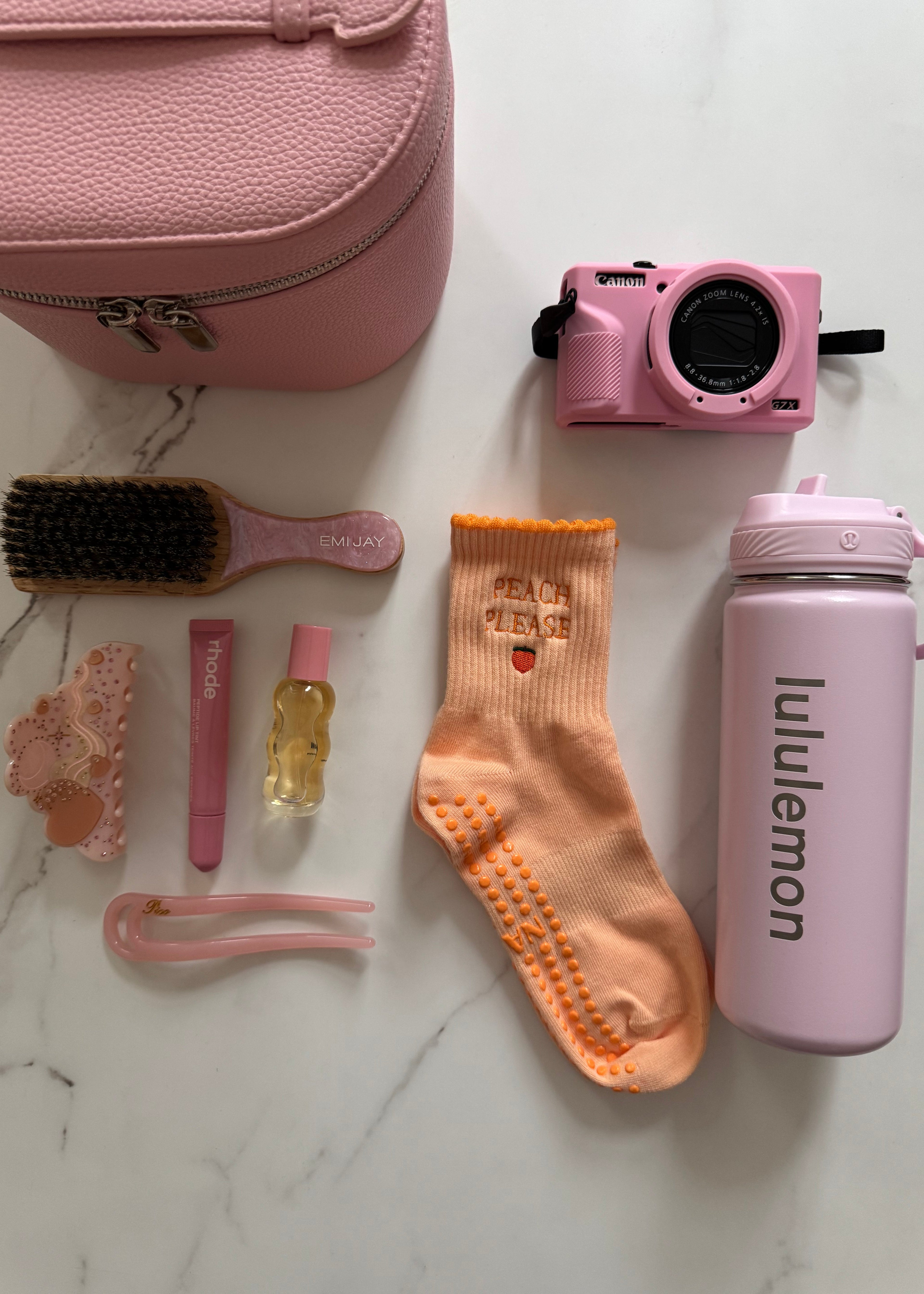 Peach Please Grippy Socks