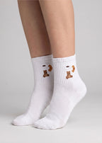 Weiße Pilates Socken mit einem Teddybären, Croissant und einem Kaffee